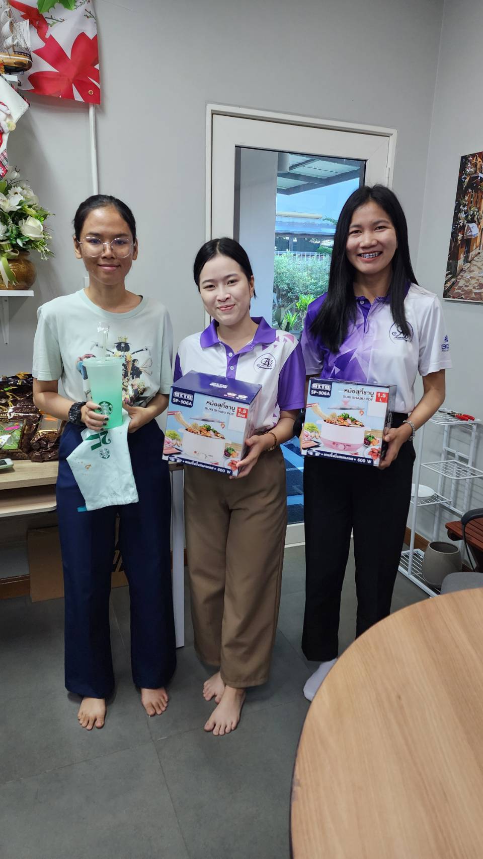 ภาพร่วมกิจกรรมและของขวัญในช่วงที่ผ่านมา
